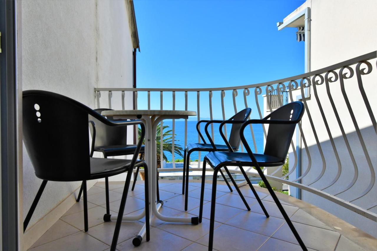 Villa Nora Tučepi Buitenkant foto