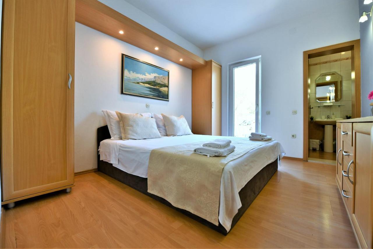 Villa Nora Tučepi Buitenkant foto
