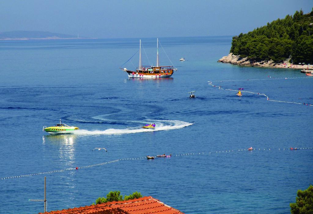 Villa Nora Tučepi Buitenkant foto